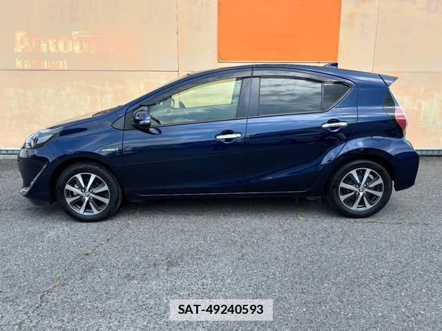 Toyota AQUA 2019-02 7866901-7