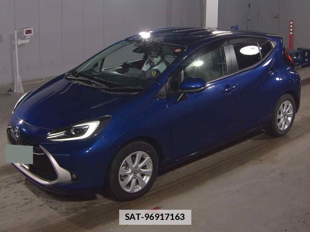 Toyota AQUA 2022-03 7867005-4