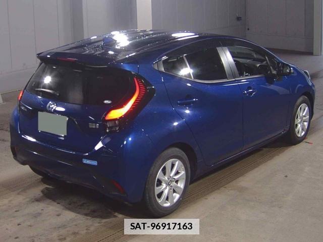 Toyota AQUA 2022-03 7867005-5