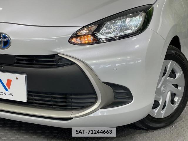 Toyota AQUA 2022-03 7867652-11