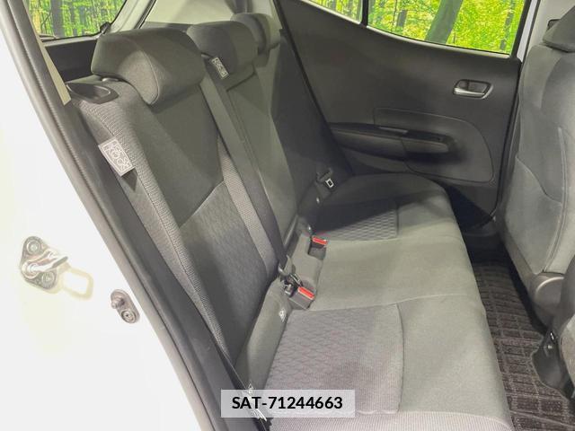 Toyota AQUA 2022-03 7867652-8