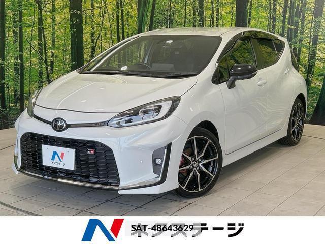 Toyota AQUA 2023-02 7867950-0