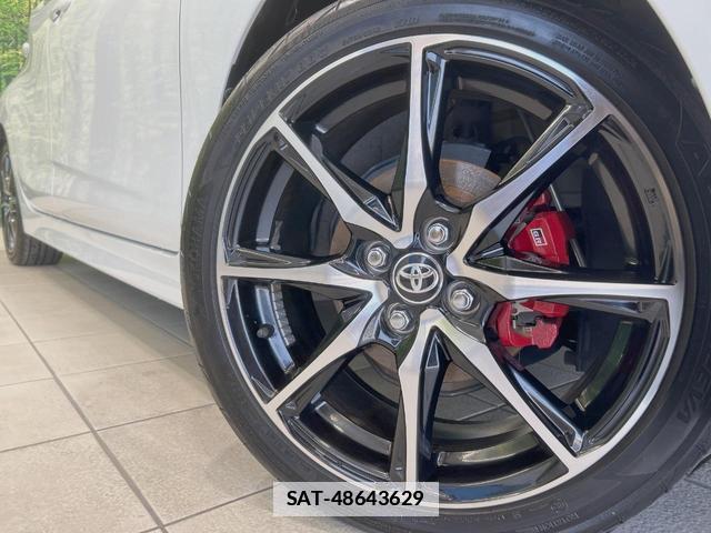 Toyota AQUA 2023-02 7867950-12