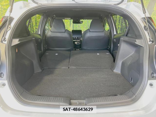 Toyota AQUA 2023-02 7867950-9