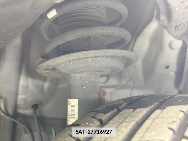 Toyota AQUA 2018-05 7868372-19
