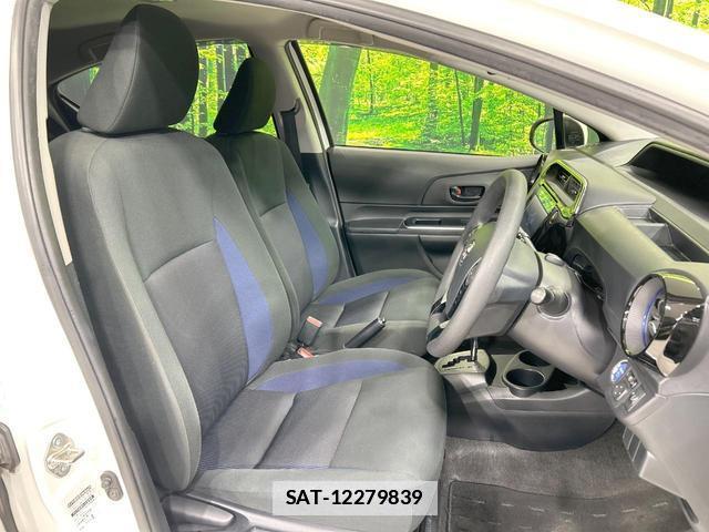 Toyota AQUA 2018-09 7869139-7