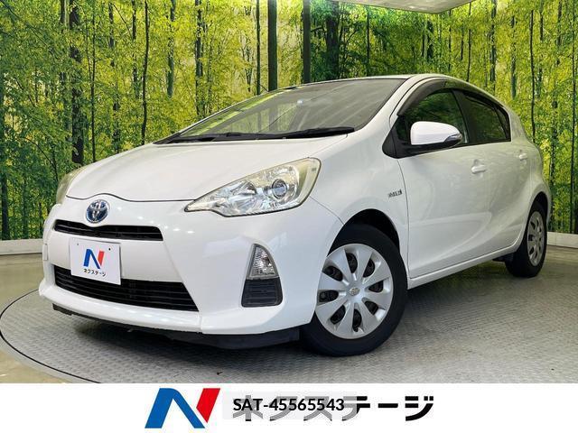 Toyota AQUA 2012-03 7869425-0