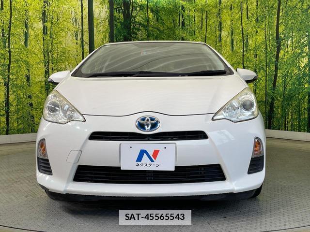 Toyota AQUA 2012-03 7869425-13
