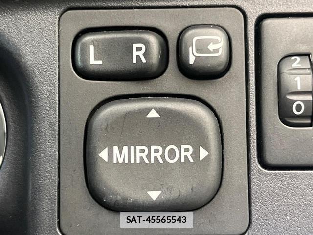 Toyota AQUA 2012-03 7869425-6