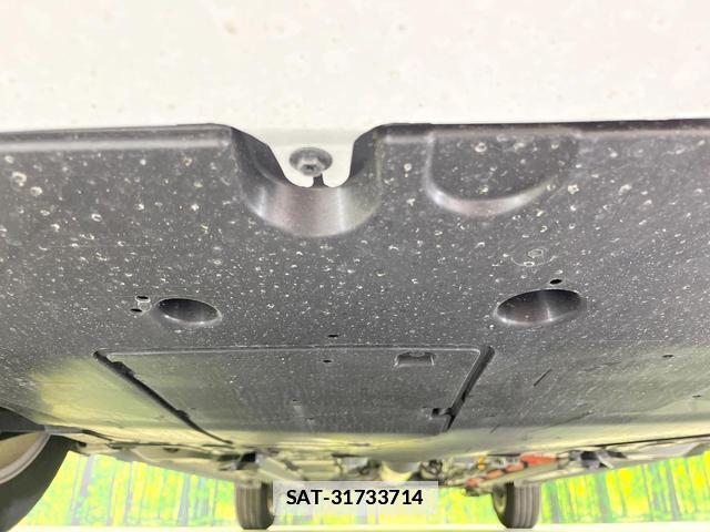 Toyota AQUA 2021-12 7869861-15