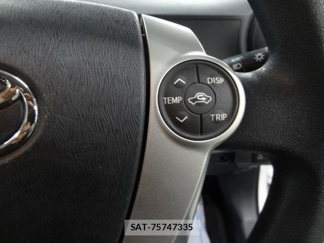 Toyota AQUA 2013-07 7870169-18