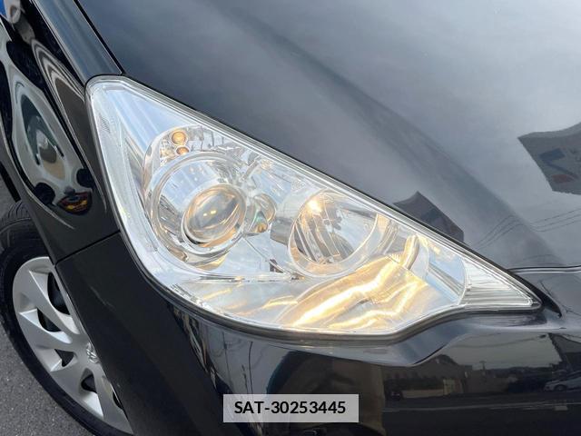 Toyota AQUA 2014-06 7870372-10