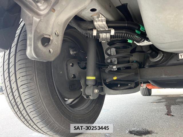 Toyota AQUA 2014-06 7870372-18