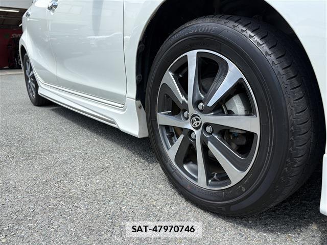 Toyota AQUA 2020-03 7870482-10