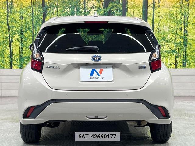 Toyota AQUA 2022-06 7871569-14