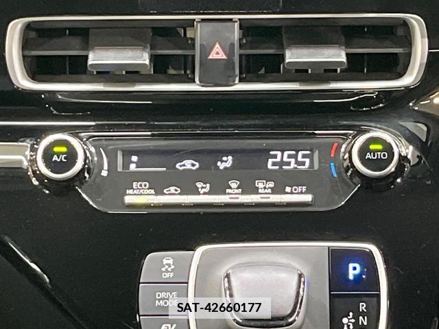 Toyota AQUA 2022-06 7871569-4