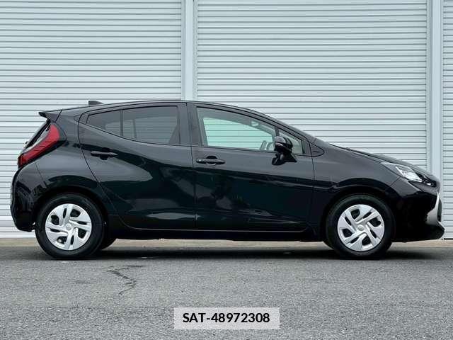 Toyota AQUA 2024-06 7871656-2