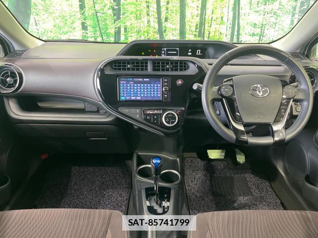 Toyota AQUA 2018-12 7872184-1