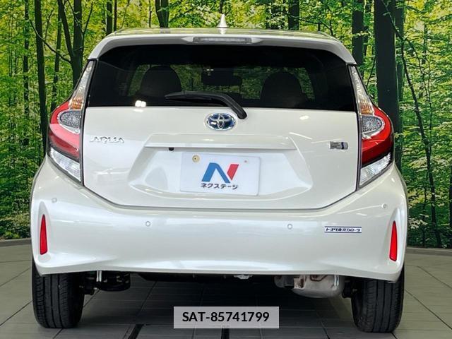 Toyota AQUA 2018-12 7872184-14