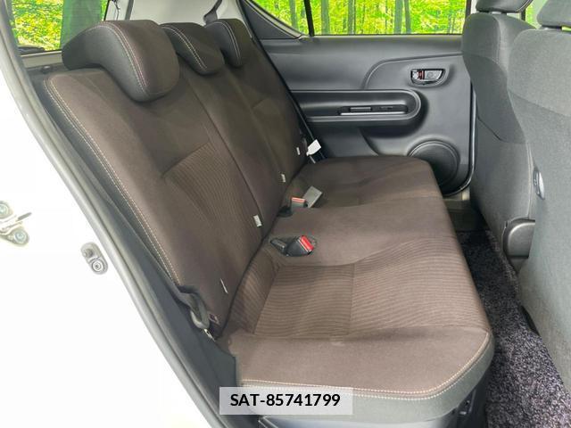 Toyota AQUA 2018-12 7872184-8