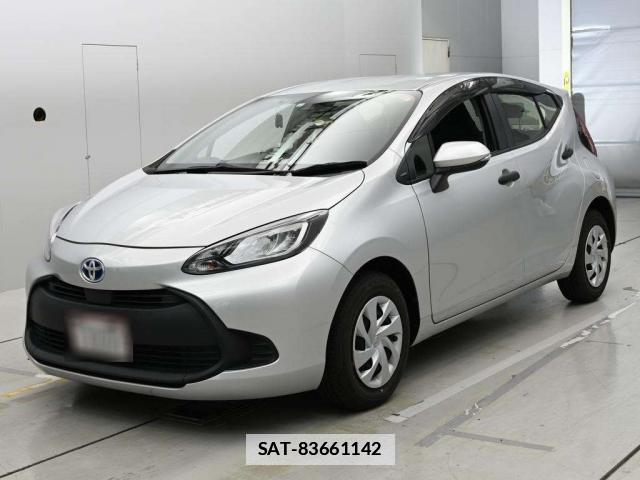 Toyota AQUA 2023-05 7872584-0
