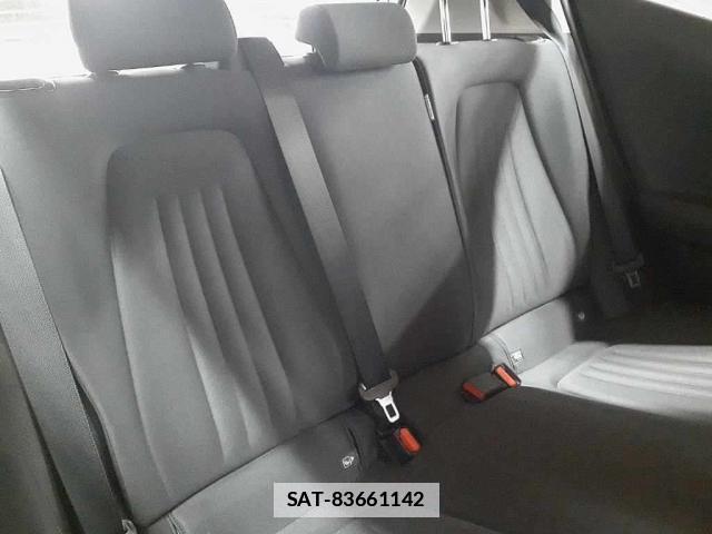 Toyota AQUA 2023-05 7872584-4