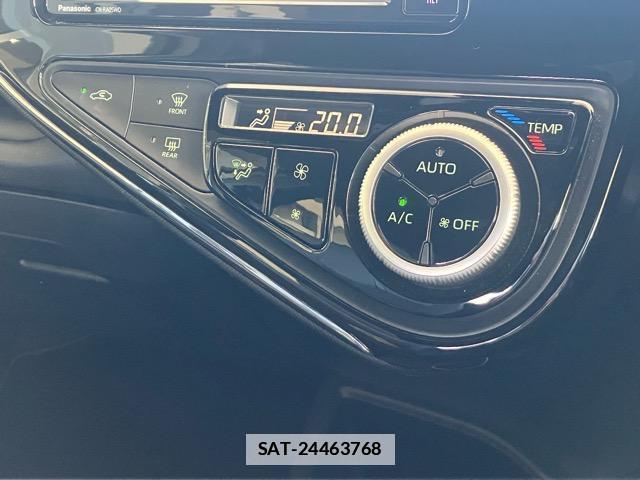 Toyota AQUA 2019-09 7872742-13