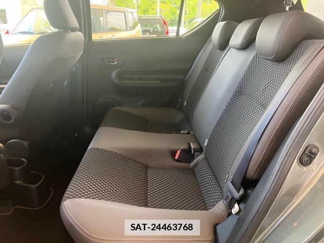 Toyota AQUA 2019-09 7872742-6