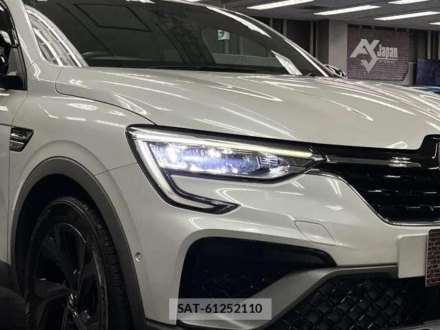 Renault Arkana 2022-09 7873141-13