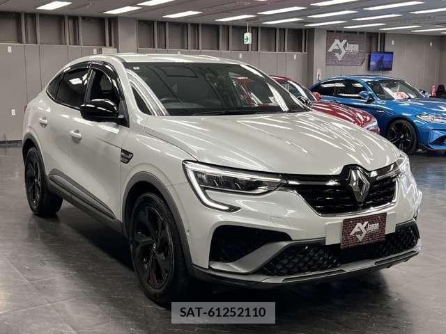 Renault Arkana 2022-09 7873141-18