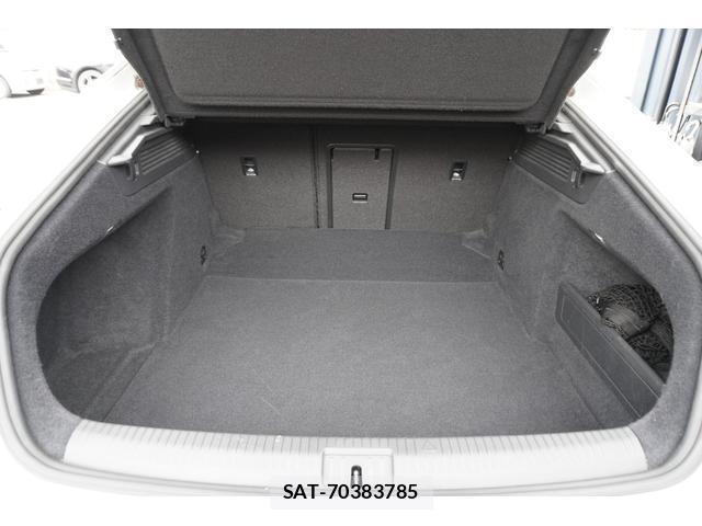 VolksWagen ARTEON 2017-12 7872834-13