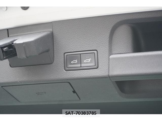 VolksWagen ARTEON 2017-12 7872834-16