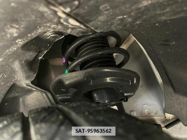 Nissan AURA 2025-01 7870292-19