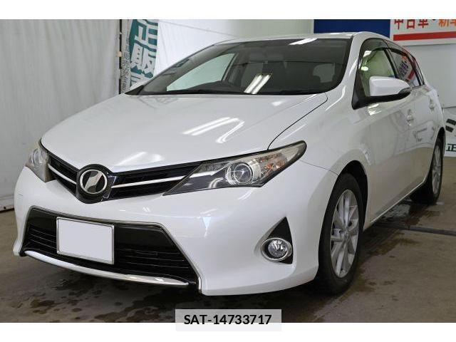 Toyota AURIS 2013-09 7870277-3