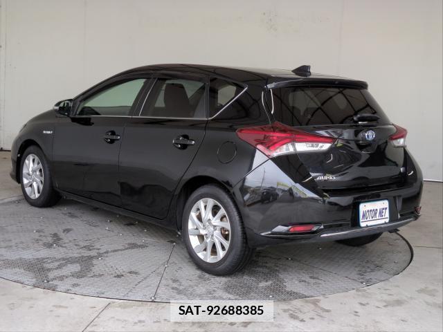 Toyota AURIS 2016-09 7871075-10