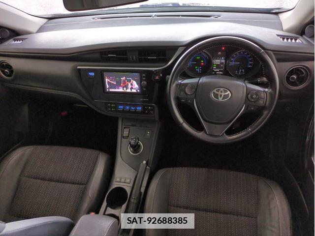 Toyota AURIS 2016-09 7871075-2