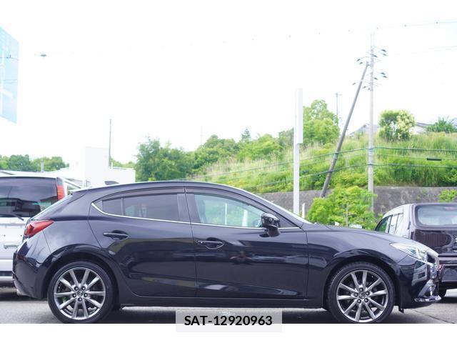 Mazda AXELA SPORT 2014-12 7867464-3