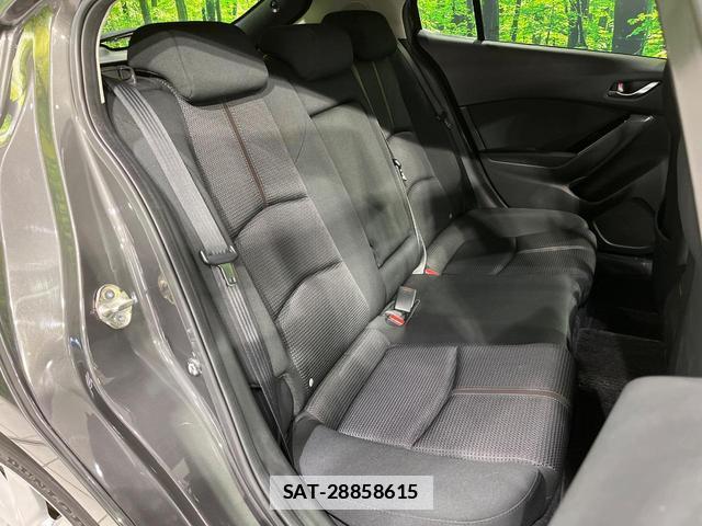 Mazda AXELA SPORT 2017-09 7871388-8