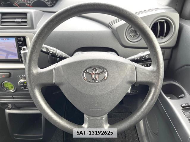 Toyota BB 2015-09 7867087-10