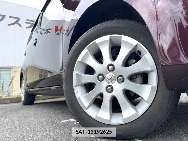 Toyota BB 2015-09 7867087-12