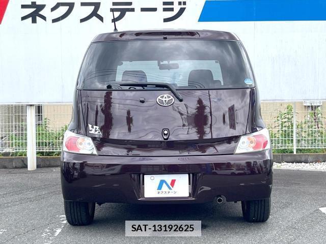 Toyota BB 2015-09 7867087-14