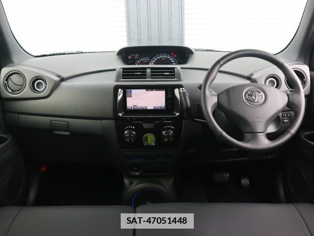 Toyota BB 2016-06 7867521-2