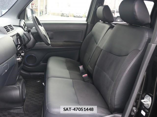 Toyota BB 2016-06 7867521-5