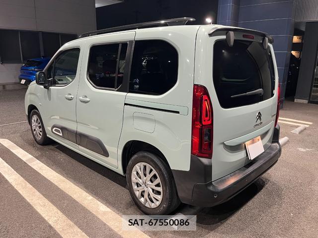 Citroen BERLINGO 2021-02 7867104-5