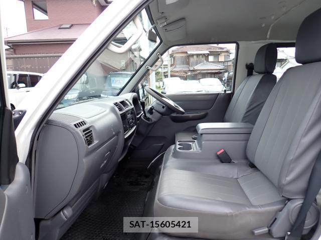 Mazda BONGO VAN 2014-04 7867511-5