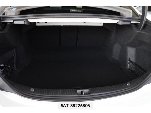 Mercedes Benz C-CLASS 2017-07 7869034-18