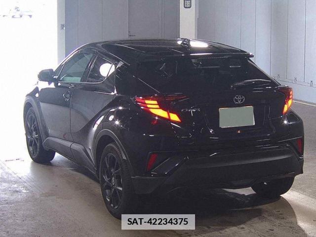 Toyota C-HR 2023-03 7867003-1