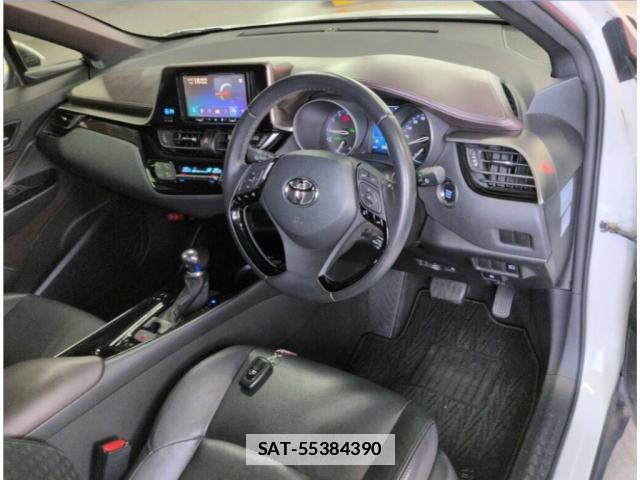 Toyota C-HR 2017-02 7867029-2