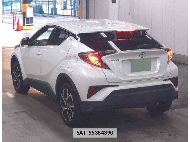 Toyota C-HR 2017-02 7867029-4