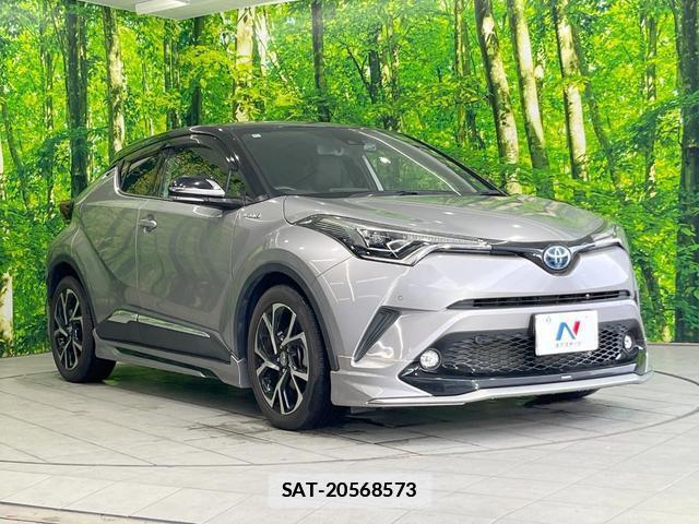 Toyota C-HR 2018-11 7868382-15